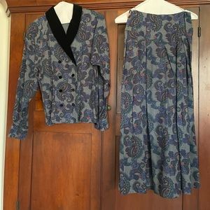 Laura Ashley skirt suit US8